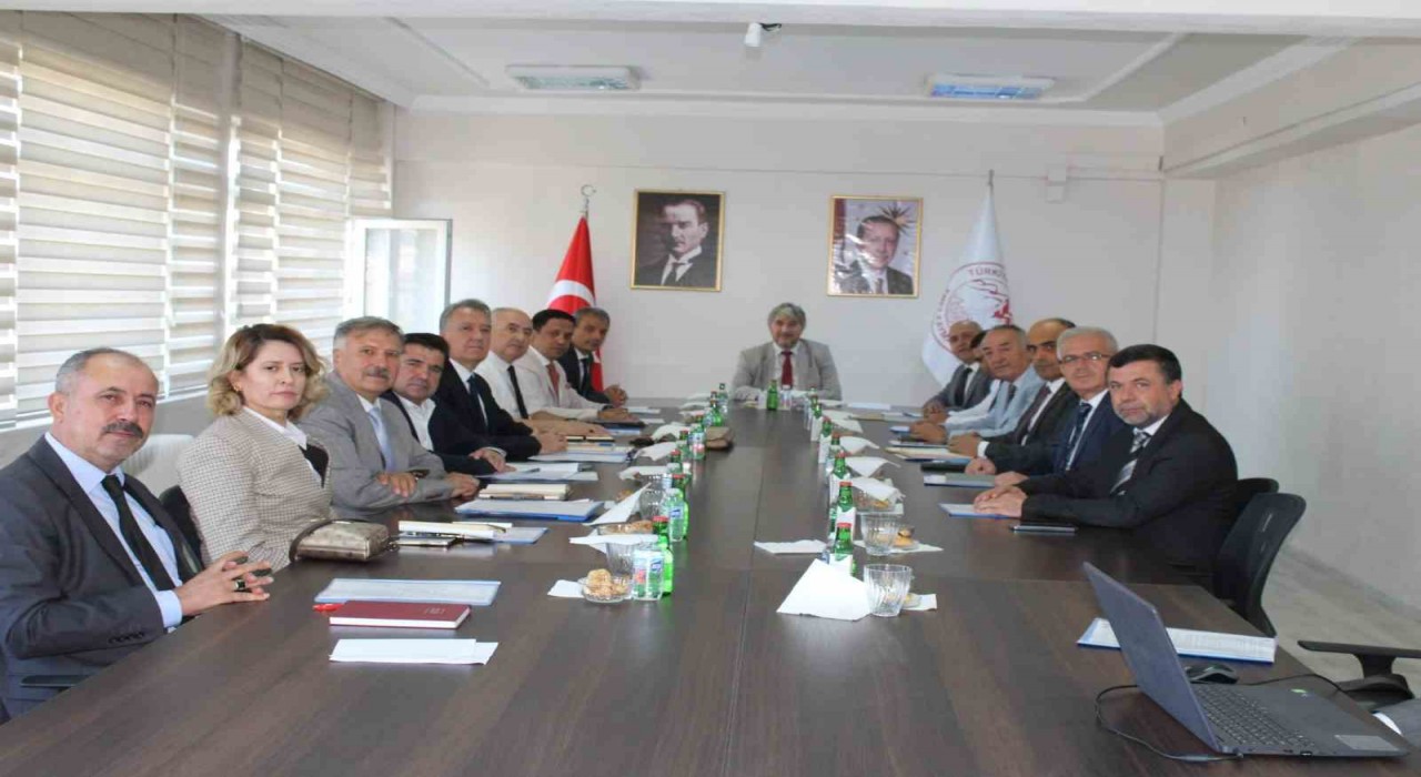 Kütahyada 2025-2026 eğitim öğretim yılı hazırlıkları değerlendirildi