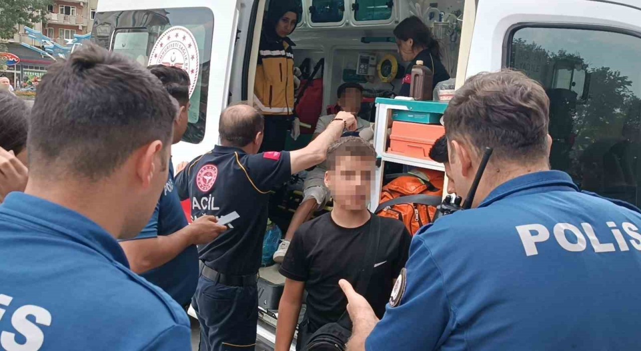 Kütahyada bıçaklı kavga: 2 çocuk yaralandı