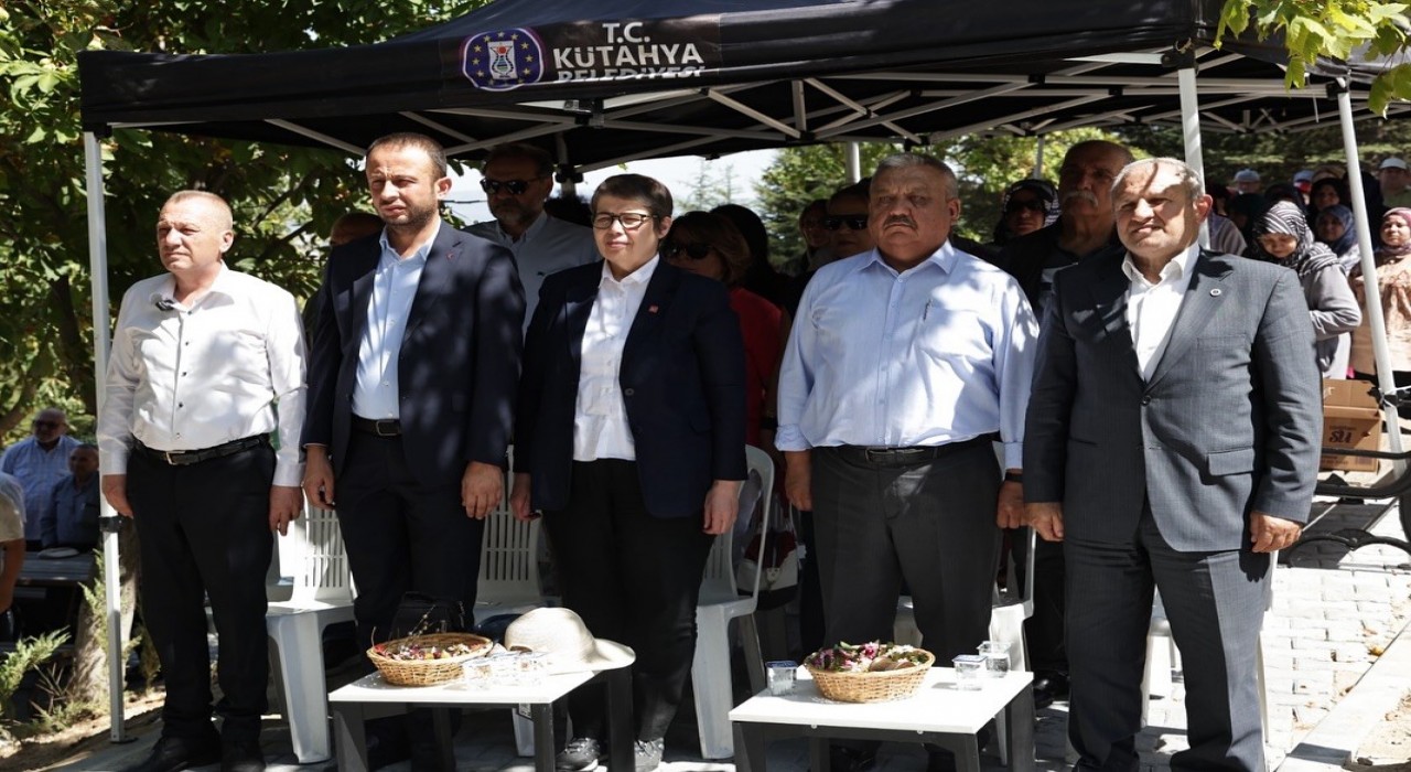 Kütahyada Geleneksel Müderris Mahallesi Şenliği ilgi gördü