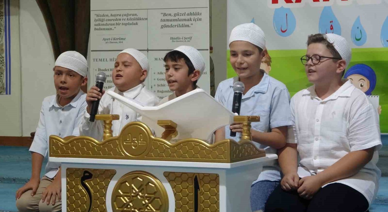 Kütahyada Yaz Kuran Kursları Kapanış Programı yapıldı