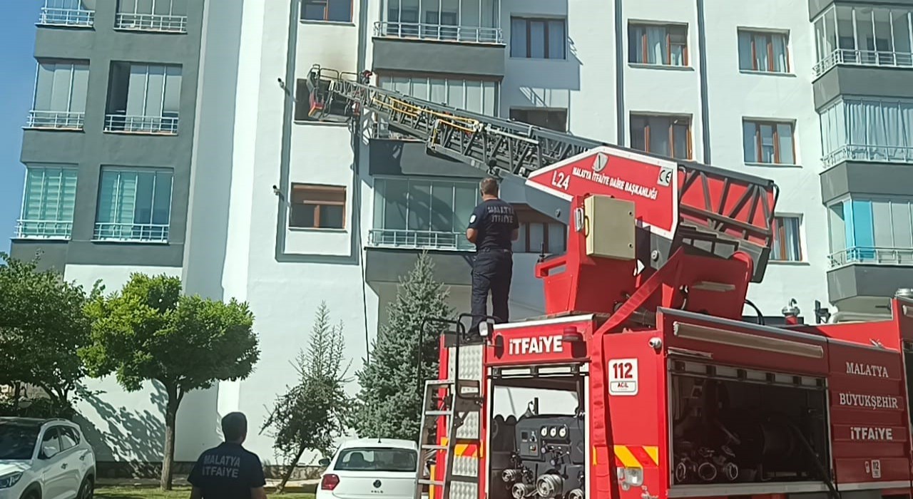 Malatyada ev yangını