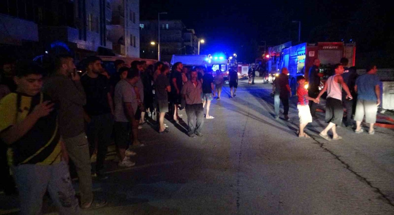 Malatyada şantiyede yangın paniği: Mahalleli sokağa döküldü