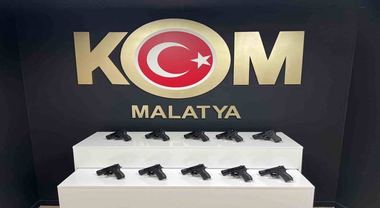 Malatyada yolcu otobüsünde 10 ruhsatsız tabanca ele geçirildi
