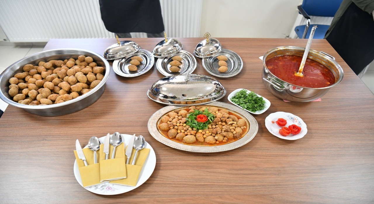 Malatyanın tescilli lezzeti Analı Kızlı gelecek nesillere tanıtıldı