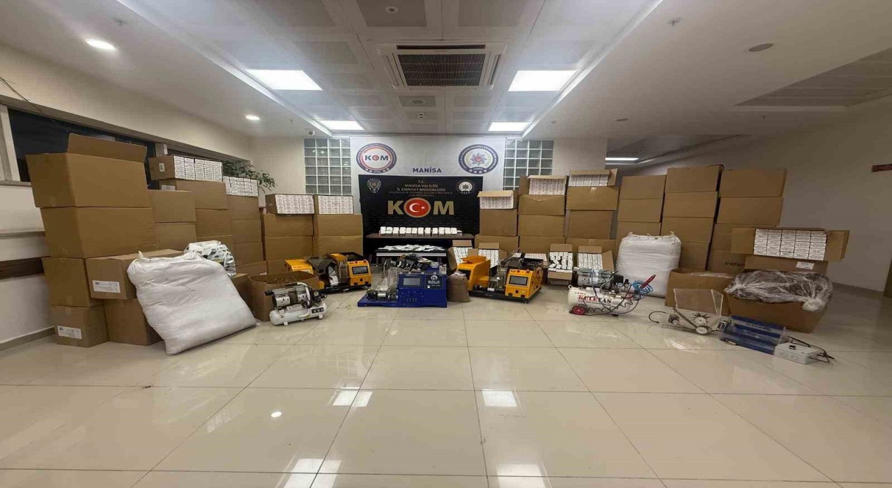 Manisada kaçak tütün operasyonu: 430 bin boş makaron ele geçirildi