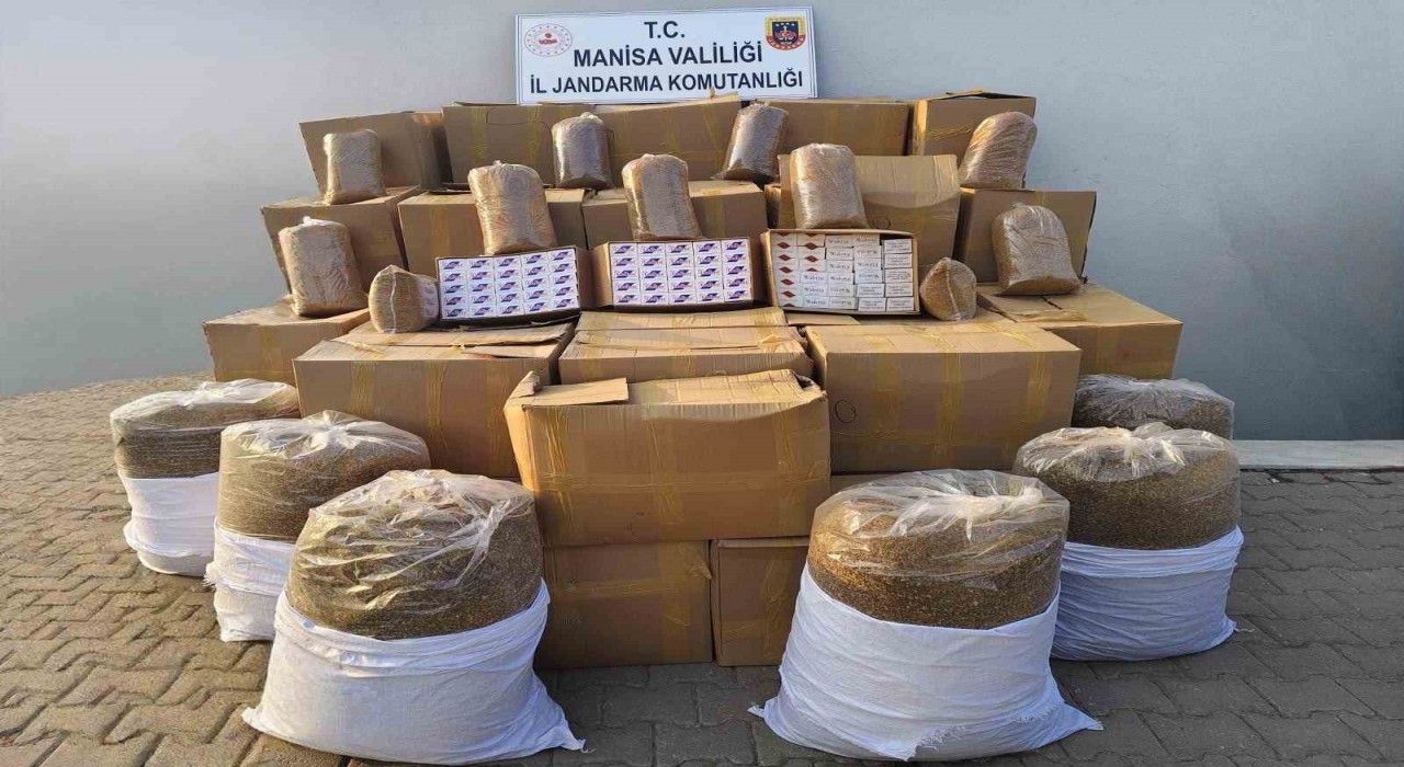 Manisada kaçak tütün operasyonunda 3 gözaltı