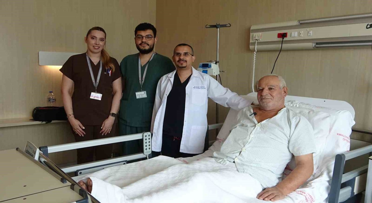 Mersin Şehir Hastanesinde ilk hibrit aort operasyonu başarıyla gerçekleştirildi