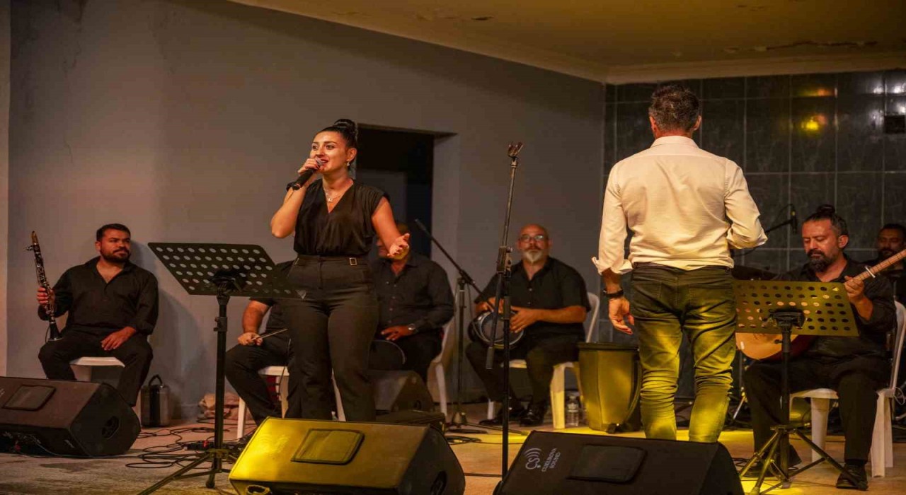 Mersinde Yaz Şenlikleri başladı