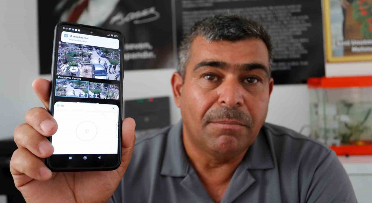 Mezarlıkta uyuşturucu satışını fark eden muhtar gece görüş ve sesli uyarı sistemli kamera sistemi kurdu