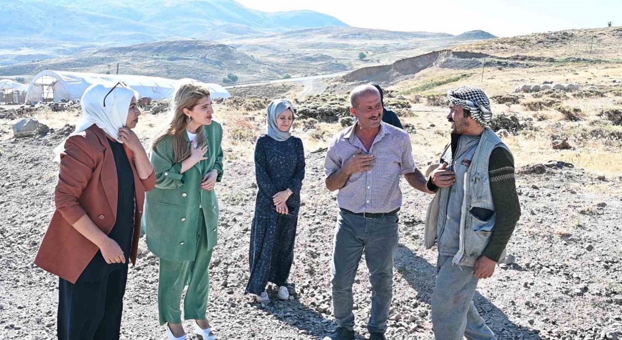 Milletvekili Ölmeztoprak, Sarıçiçek Yaylasında üreticiyle buluştu