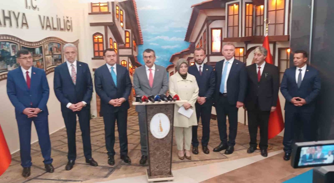 Milli Eğitim Bakanı Yusuf Tekin: Bu yılki müfredatta aile, doğa ve orman sevgisini işleyeceğiz