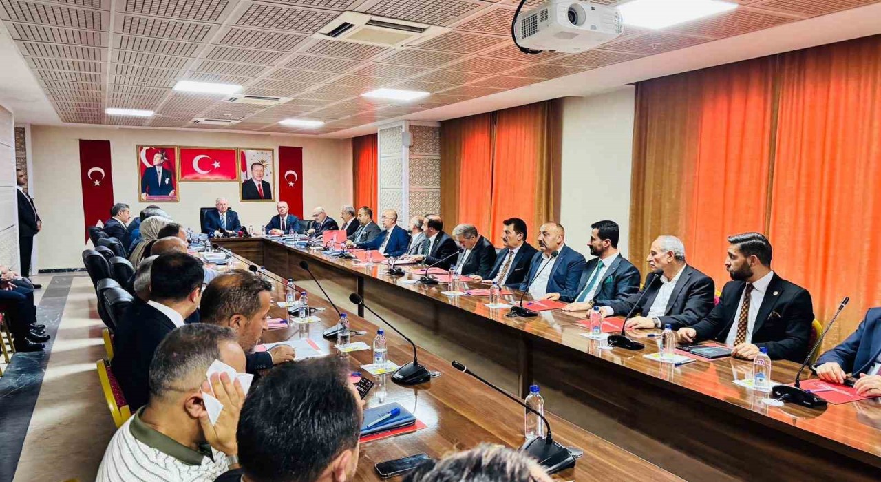 Milli Savunma Bakanı Güler: Hakkâri, Terörsüz Türkiyenin simge şehirlerinden biri olacak