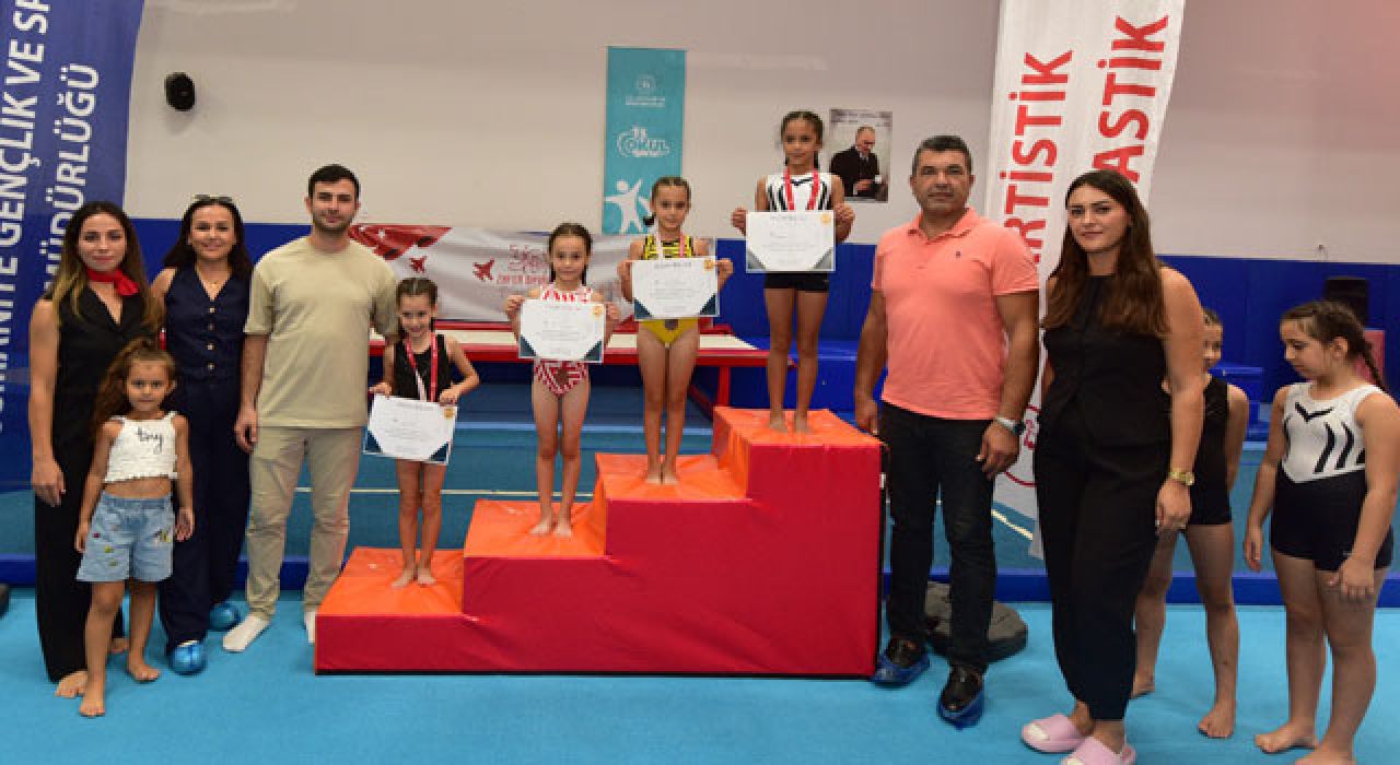 Minik Sporculardan Jimnastik Performansı