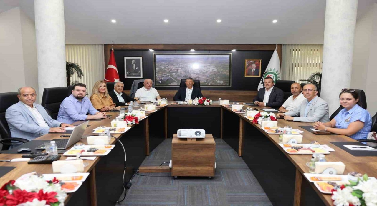 Moda ve Hazır Giyim Federasyonu ve DETGİSden Denizli OSBye önemli ziyaret