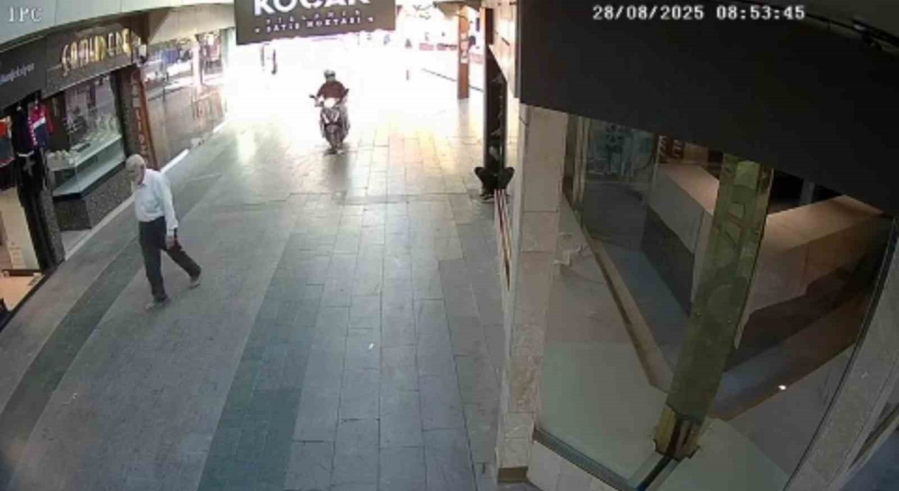 Motosiklet sürücüsü ölümden döndü