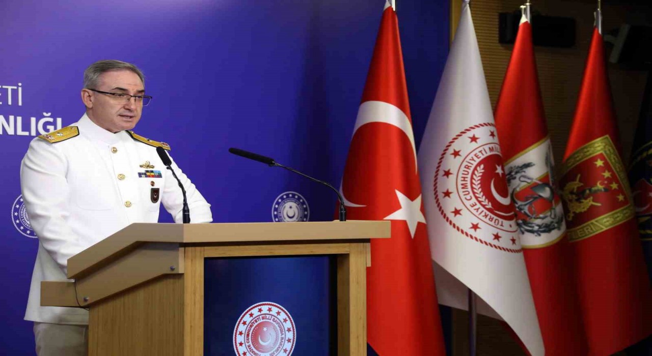 MSB Kaynakları: Harp Okulları Mezuniyet Töreni Cumhurbaşkanımızın yurt dışına seyahati nedeniyle ortak bir törenle Kara Harp Okulunda icra edilecektir