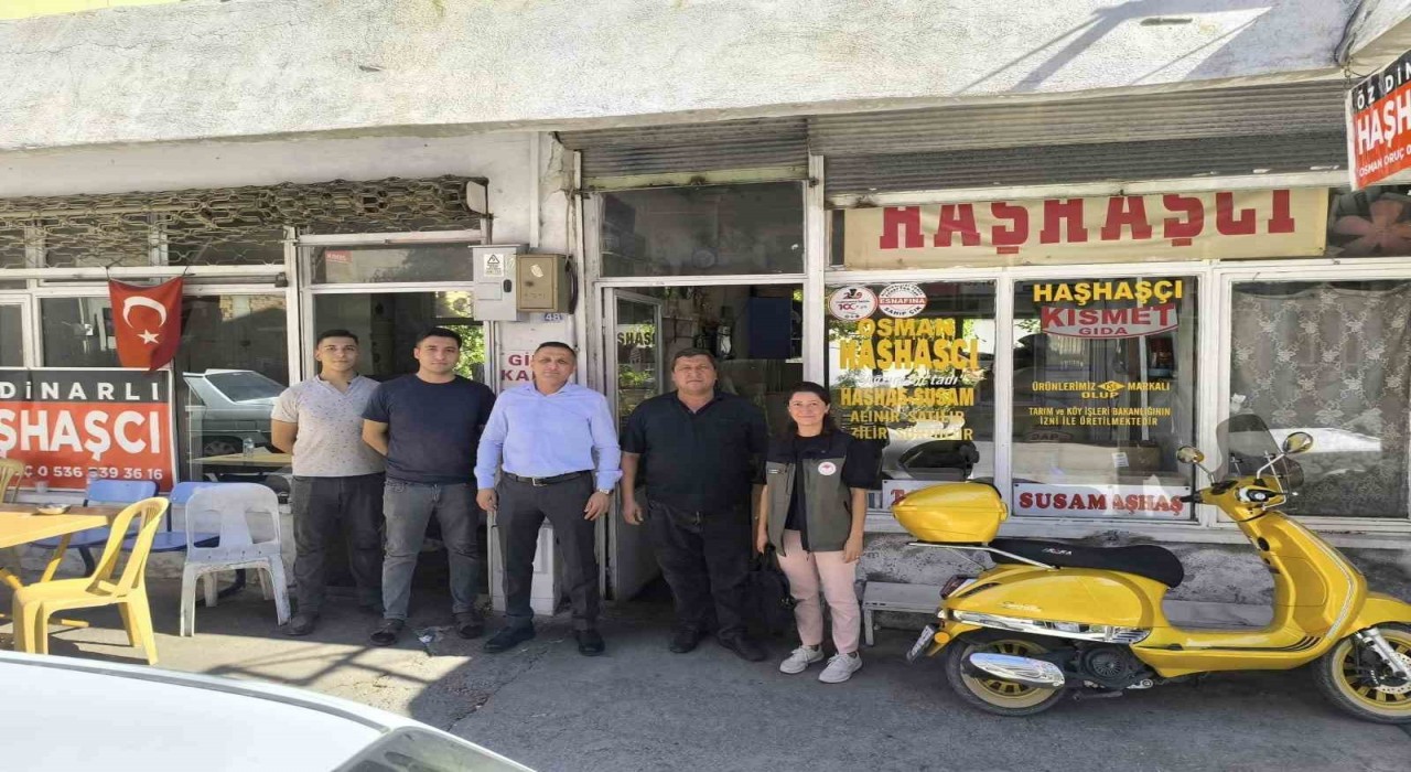 Müdür Karakuyu, haşhaş üreticisi esnafı ziyaret etti