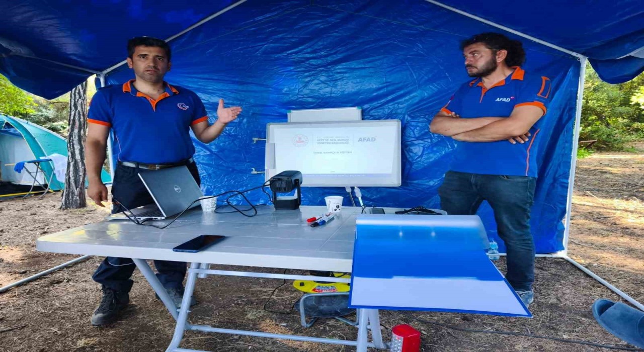 Muğla AFADdan Çubucakta 1 haftalık kampçılık eğitimi