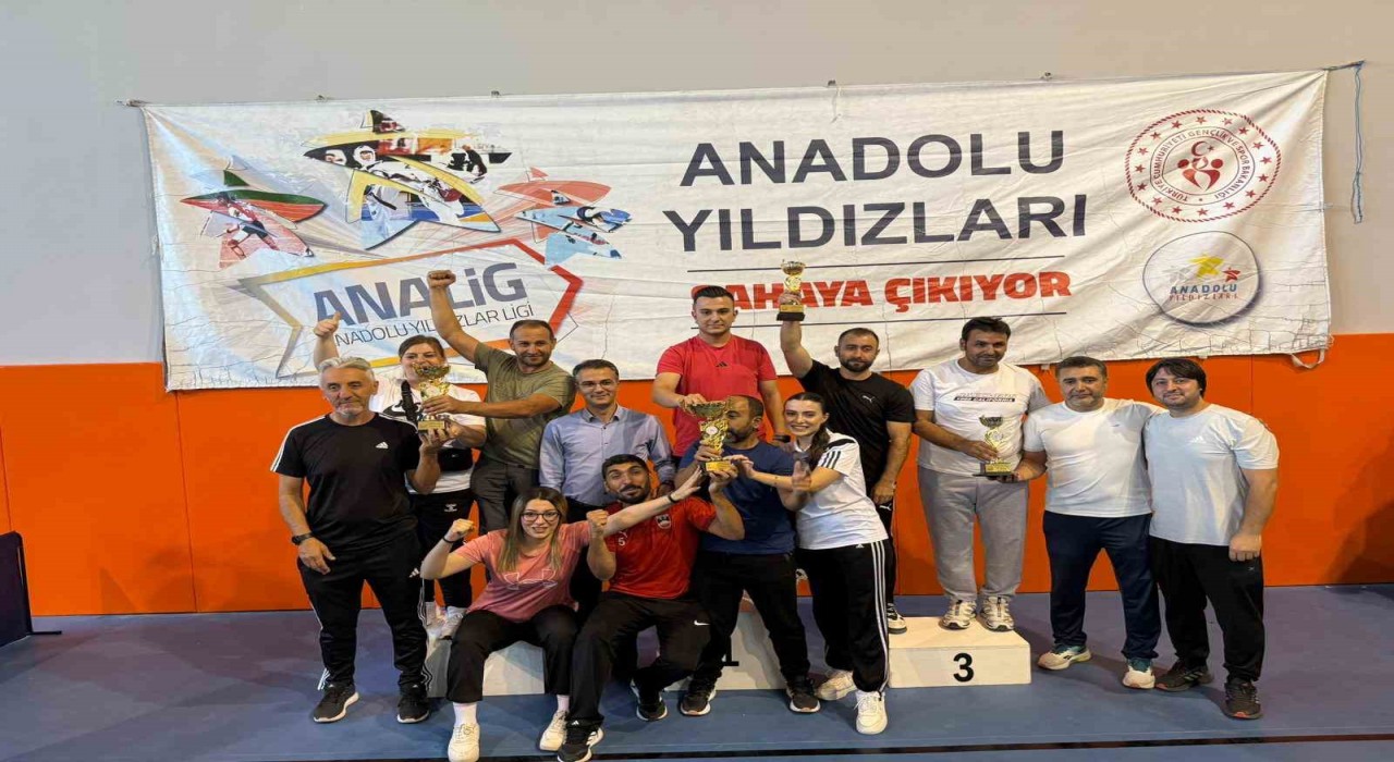 Muşlu karatecilerden büyük başarı