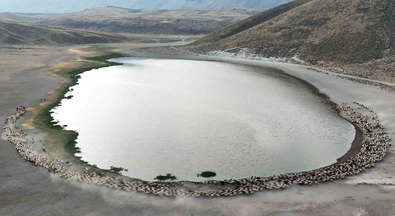 Nemrutta toz bulutu içinde görsel şölen