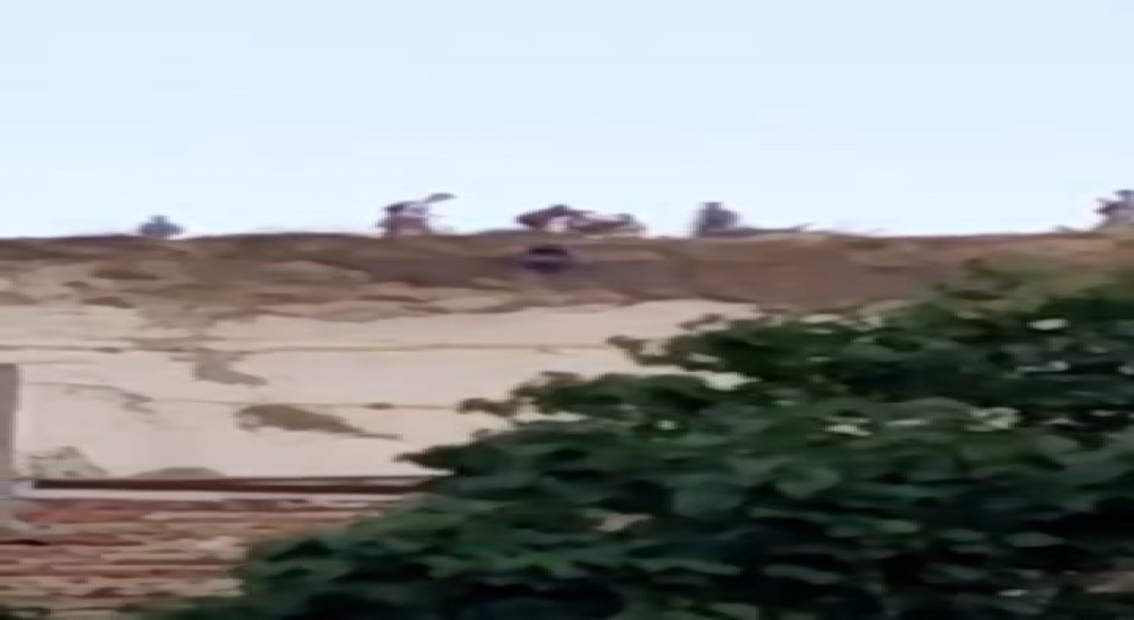 Nevşehirde turist, fotoğraf çekerken vadiye düştü