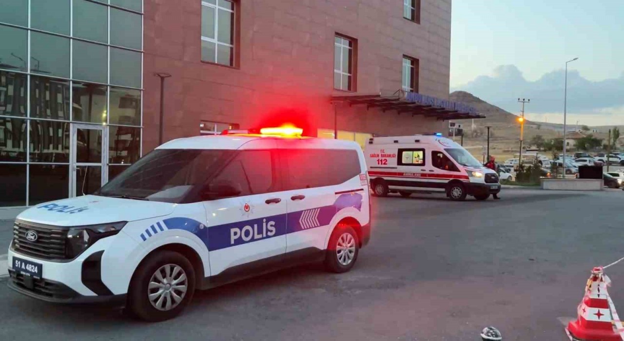 Niğdede iş yerine silahlı saldırı: 8 yaşındaki çocuk ağır yaralandı