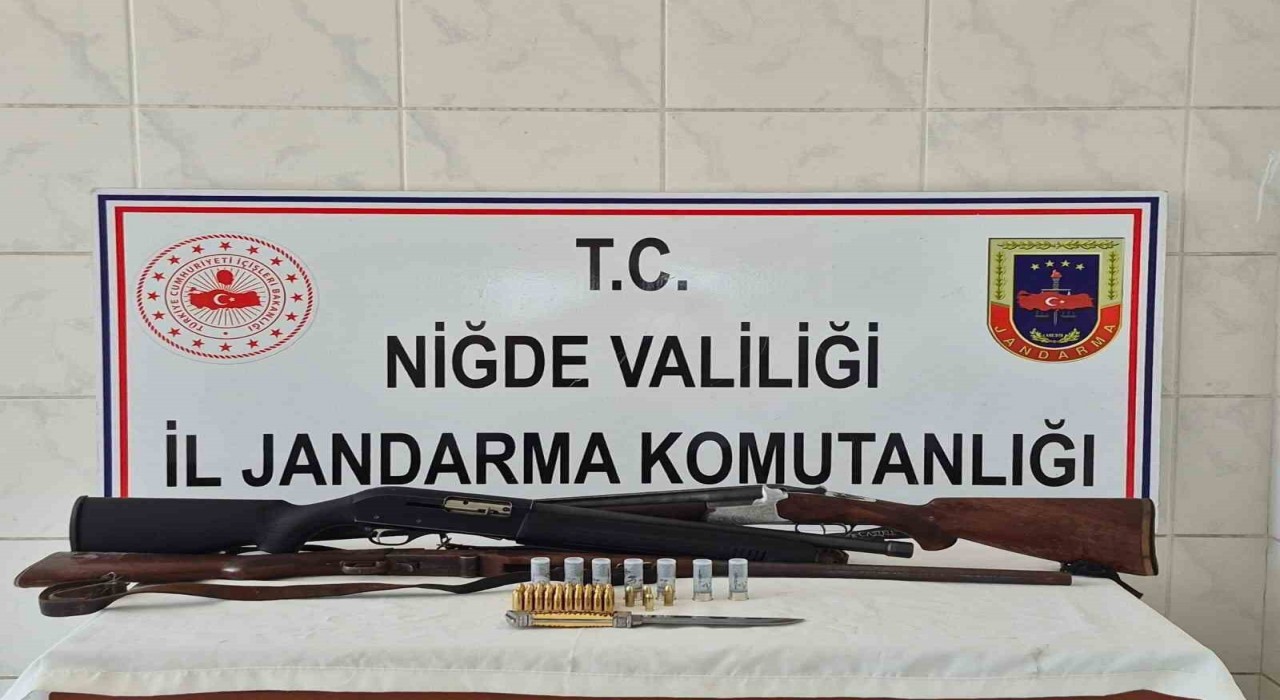 Niğdede ruhsatsız silah operasyonu: 4 kişi hakkında adli işlem başlatıldı