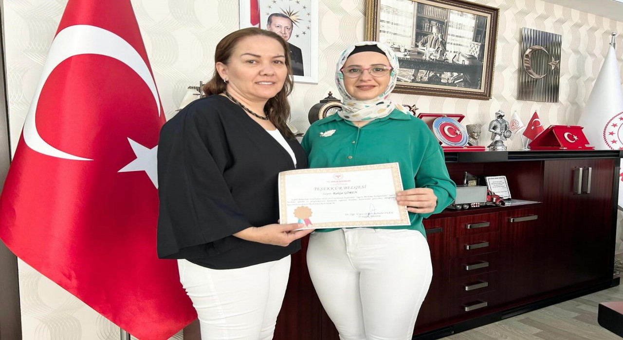 Niğdede sigarayı bırakan personellere teşekkür belgesi verildi