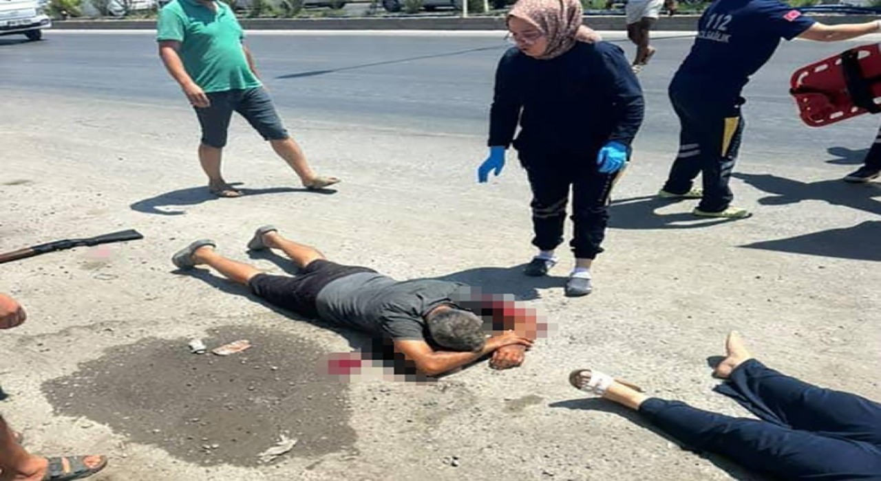 O anlar kamerada: Yol kenarında kadın arkadaşını öldürüp intihara teşebbüs etti