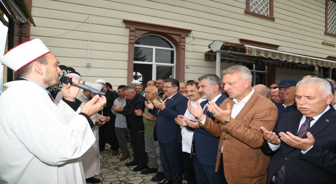 Ofta denizde boğularak hayatını kaybeden gence son görev