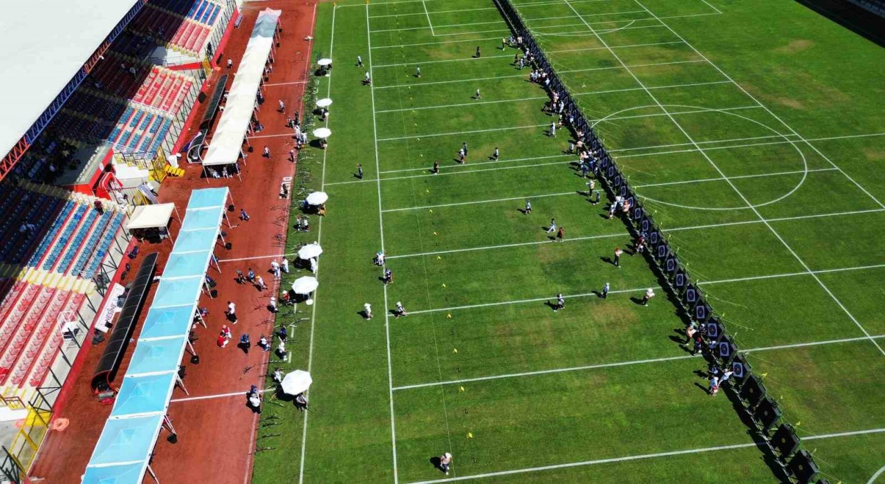 Okçuluk Türkiye Şampiyonası Düzcede başladı