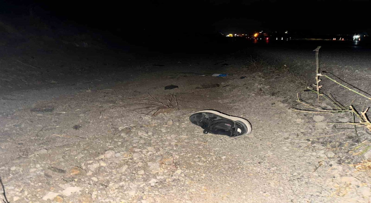 Önce kamyonet, ardından otomobil çarptı... Genç sürücü kazada hayatını kaybetti