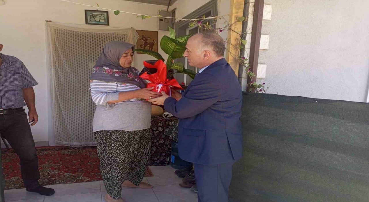 Orman şehidi Tolunay Kocamanın ailesine anlamlı ziyaret