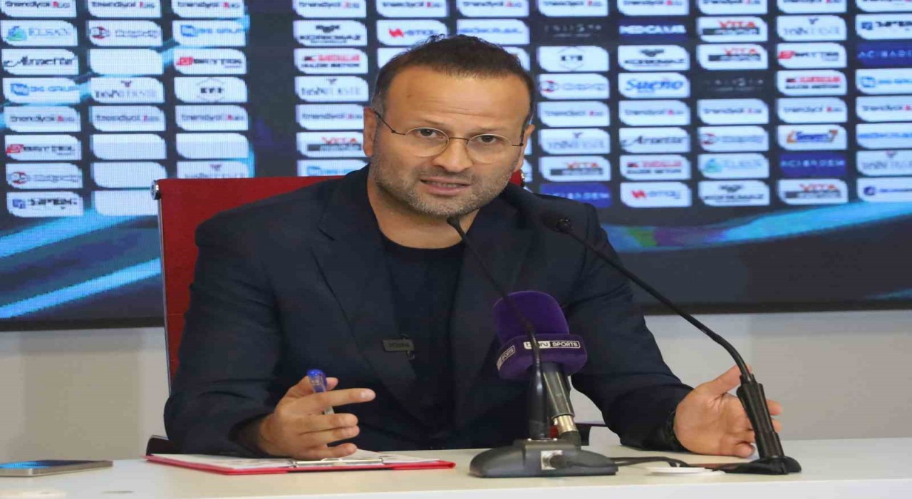 Osman Zeki Korkmaz: Sivasspor yavaş yavaş yürüyecek