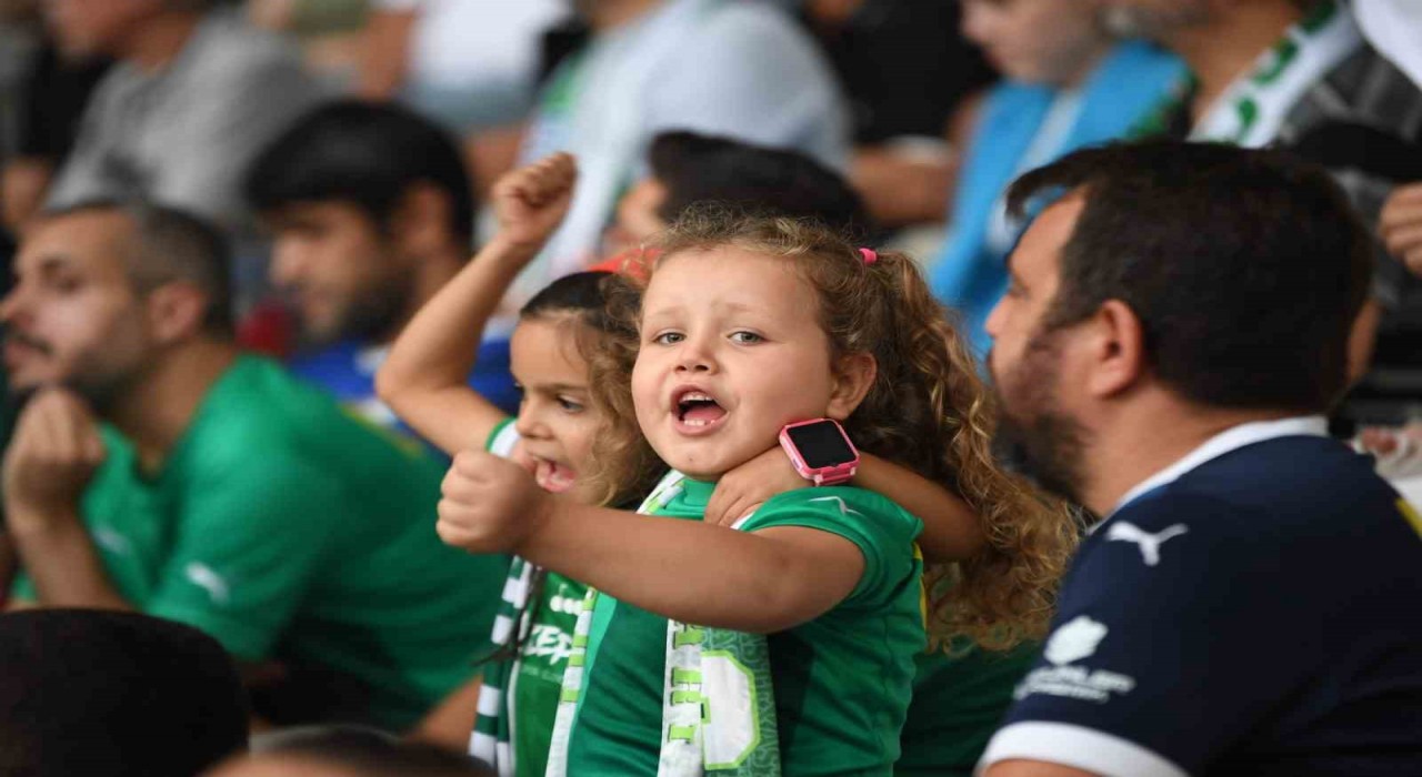 Osmangazi Belediyesinden Bursaspora taraftar desteği