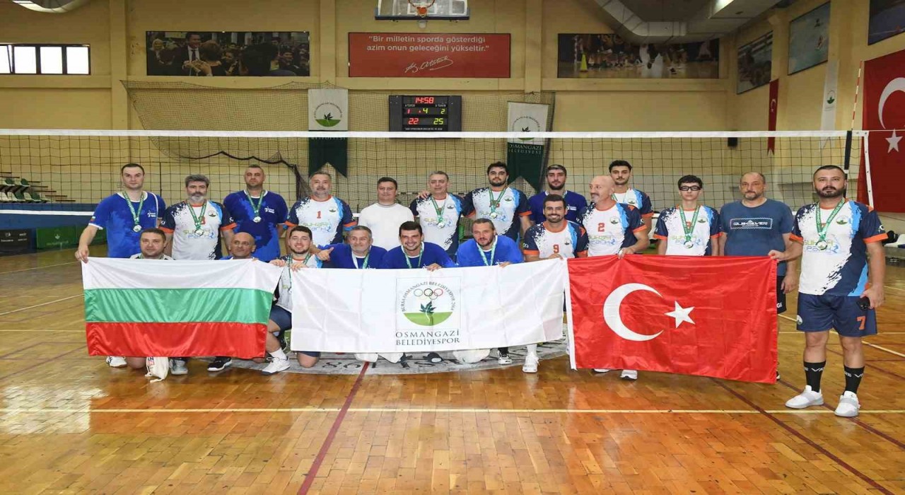 Osmangazi ve Varnadan voleybol dostluğu