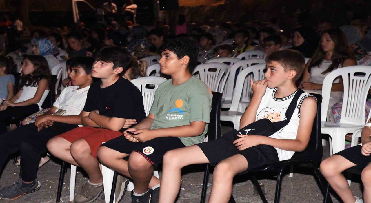 Osmangazide yaz akşamları sinema ile şenleniyor