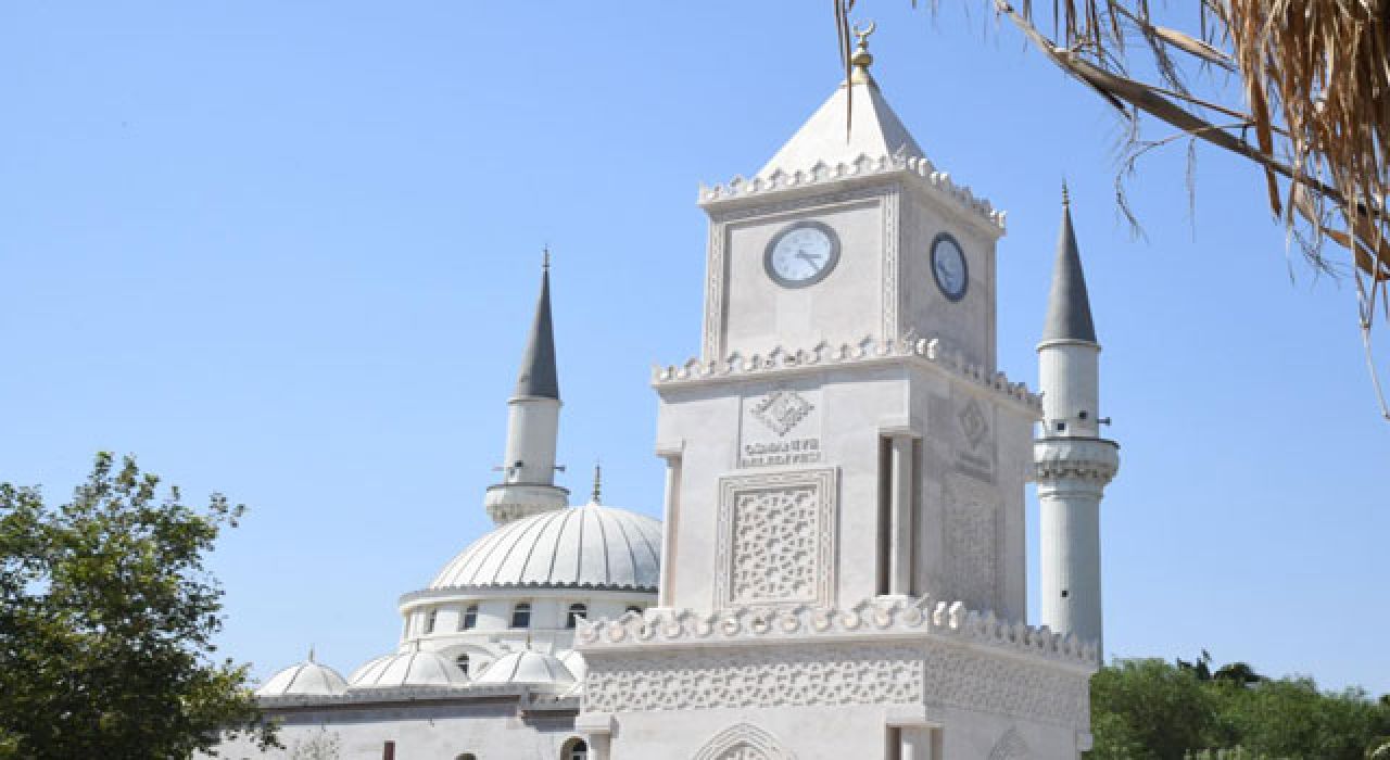 Osmaniye’de Yeni Saat Kulesi Çalışmaları Sona Yaklaşıyor