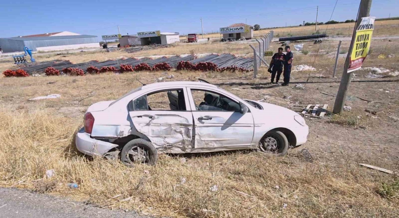 Otomobil şarampole düştü: 4 yaralı