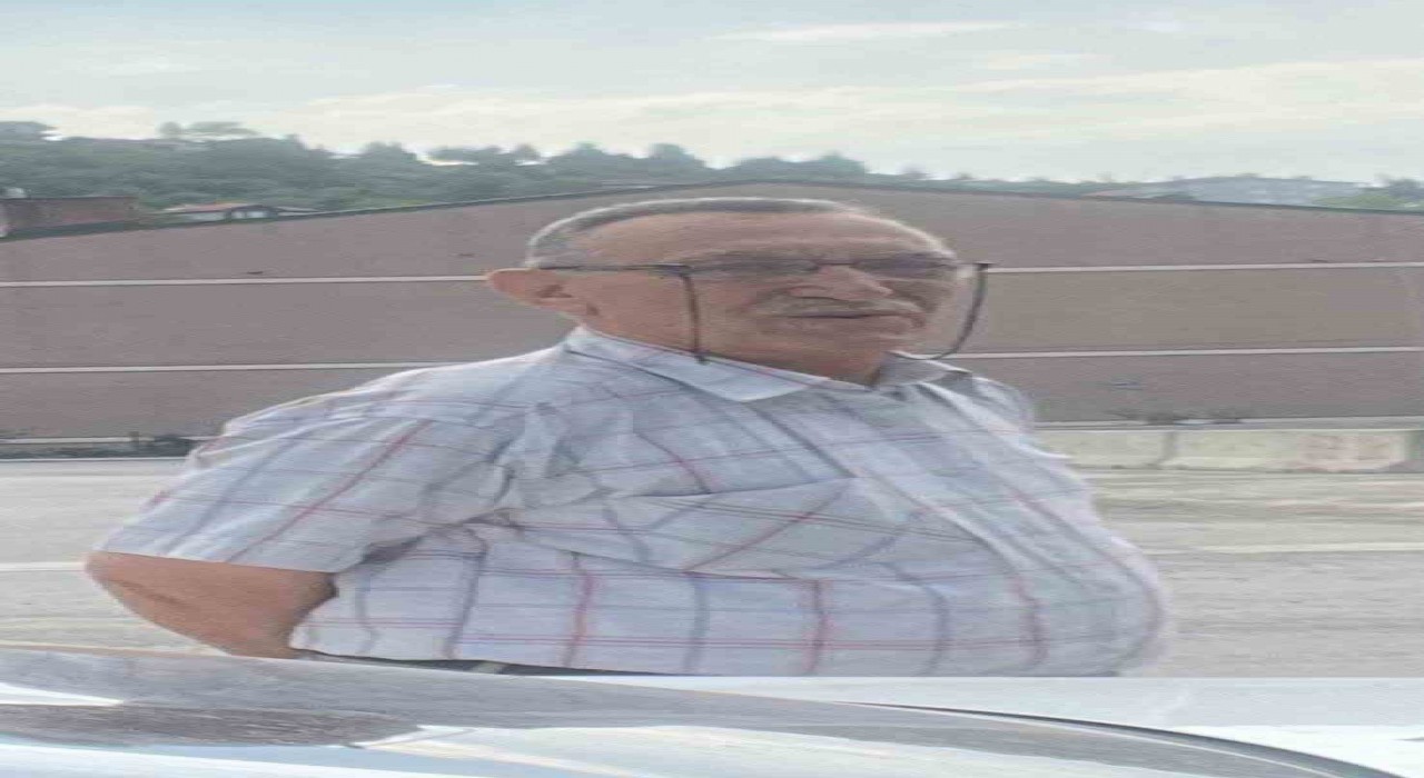 Otomobilin çarptığı yaşlı adam 1 aylık yaşam savaşına yenik düştü