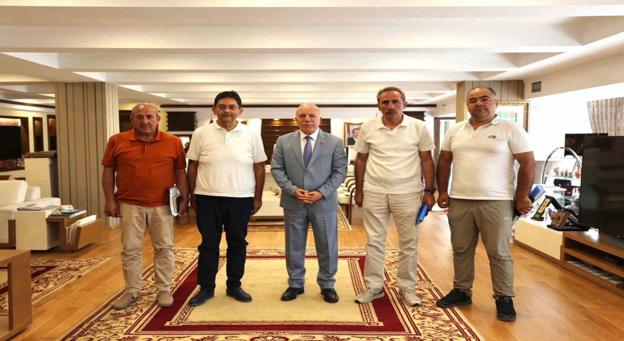 Pasinlere süt toplama merkezi