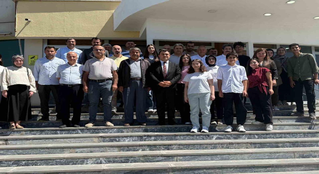 Patnosta başarılı öğrenciler için kahvaltı programı düzenlendi