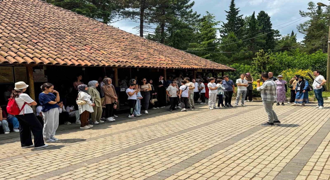 Petek Genç kamp ve gezi programına yoğun katılım