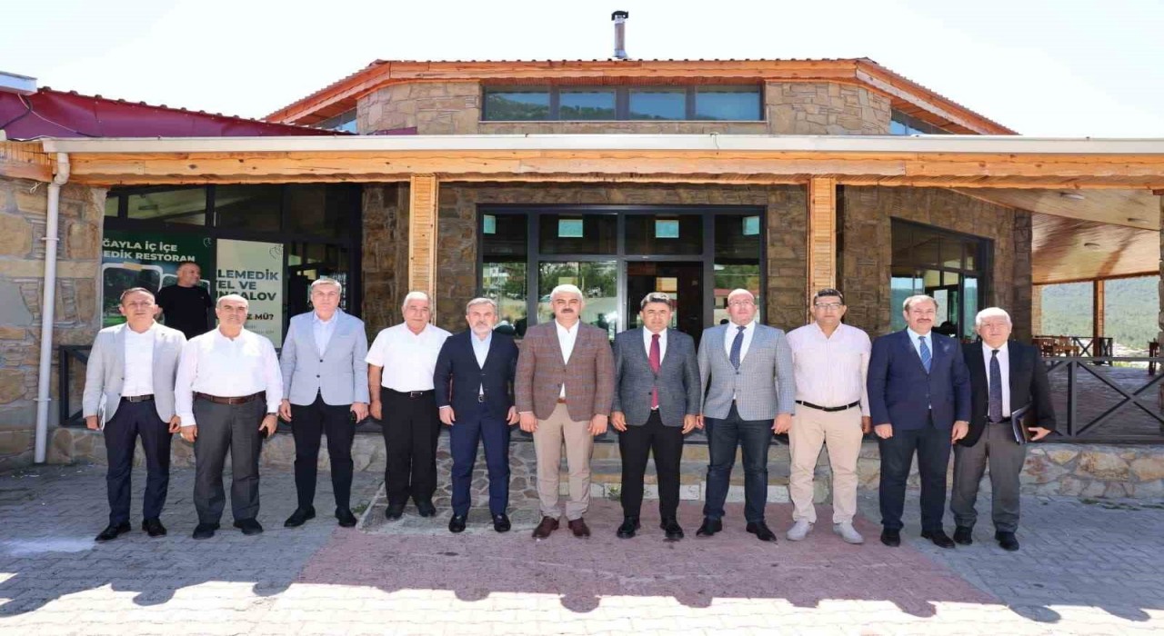 Pozantıya yeni devlet hastanesi ve araç muayene istasyonu yapılacak