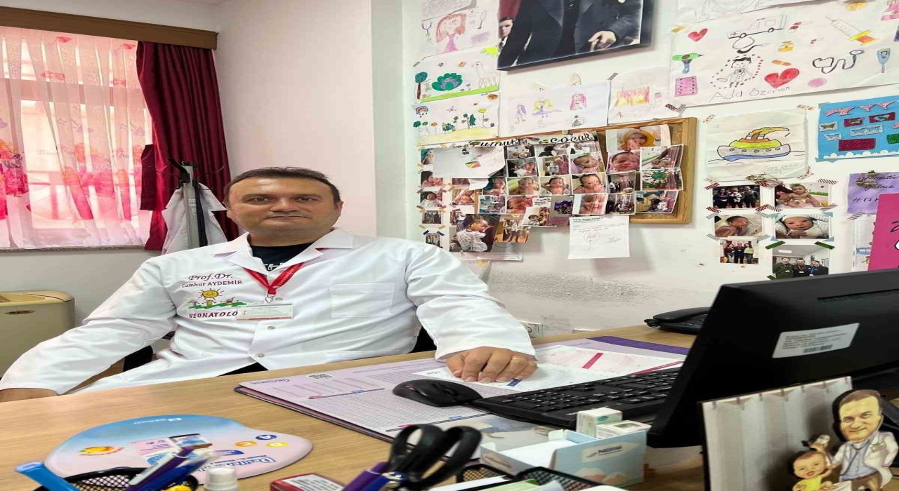 Prof. Dr. Cumhur Aydemir: Anne sütü, sağlıklı nesillerin temelidir