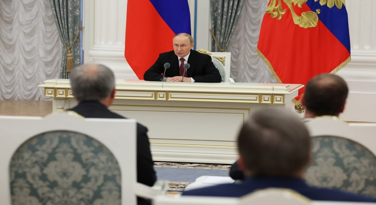 Putin: (Trump ile) Görüşme zamanında ve çok faydalı oldu