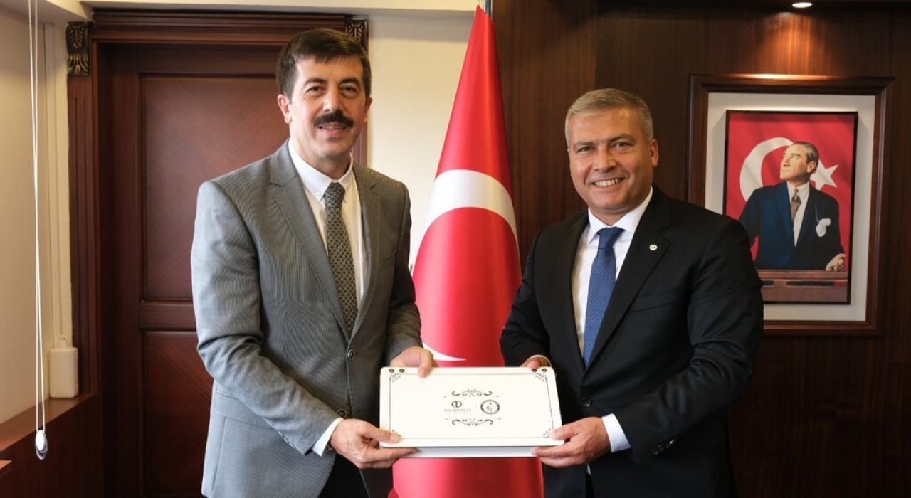 Rektör Adıgüzel, Afyon ve Kütahyada üniversite ziyaretleri gerçekleştirdi