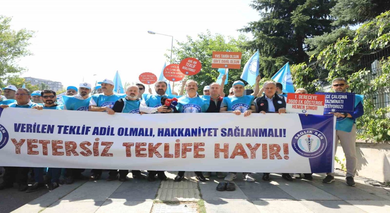 Sağlık-Senden oturma eylemi