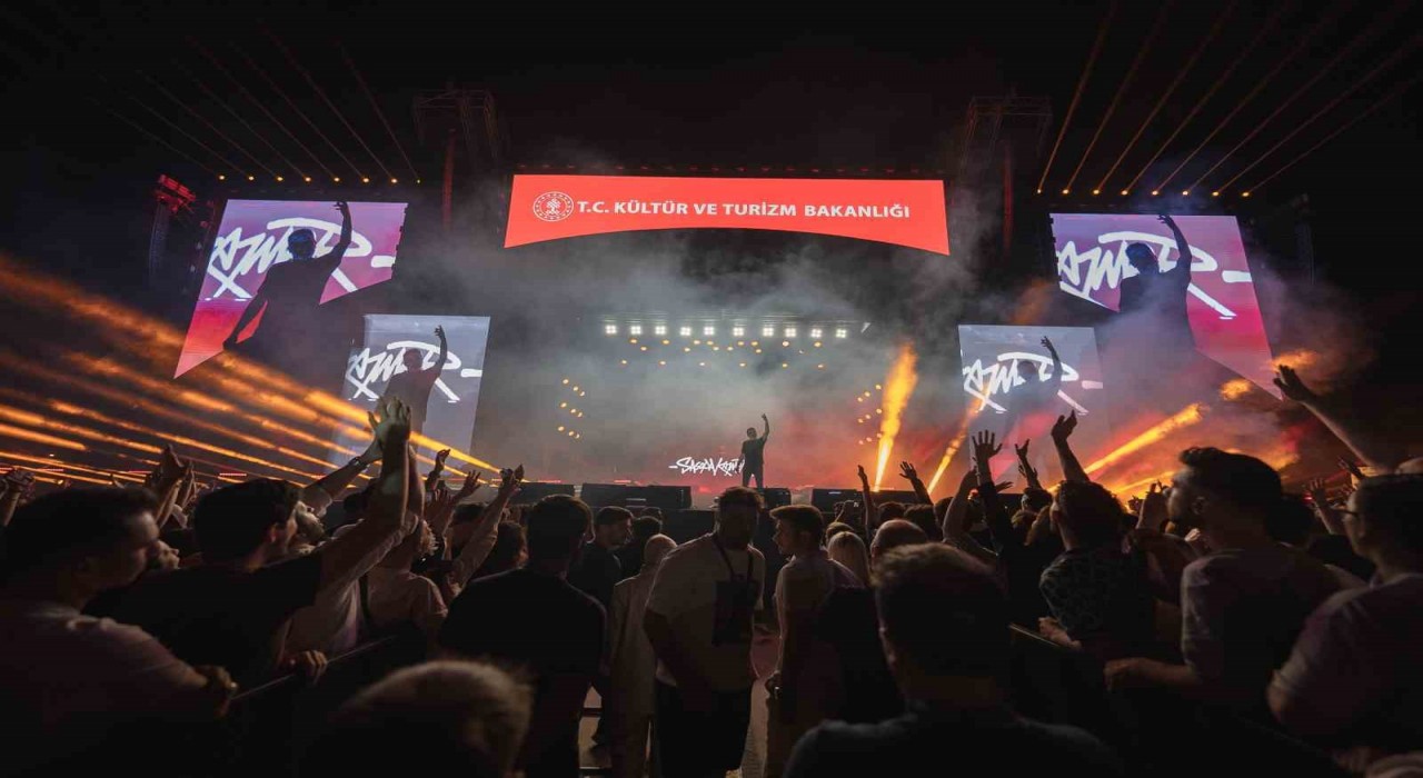 Sagopa Kajmerden Erzurumda unutulmaz performans