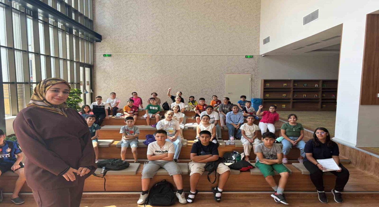 Şahinbey Belediyesinden gençlere ücretsiz İngilizce eğitimi